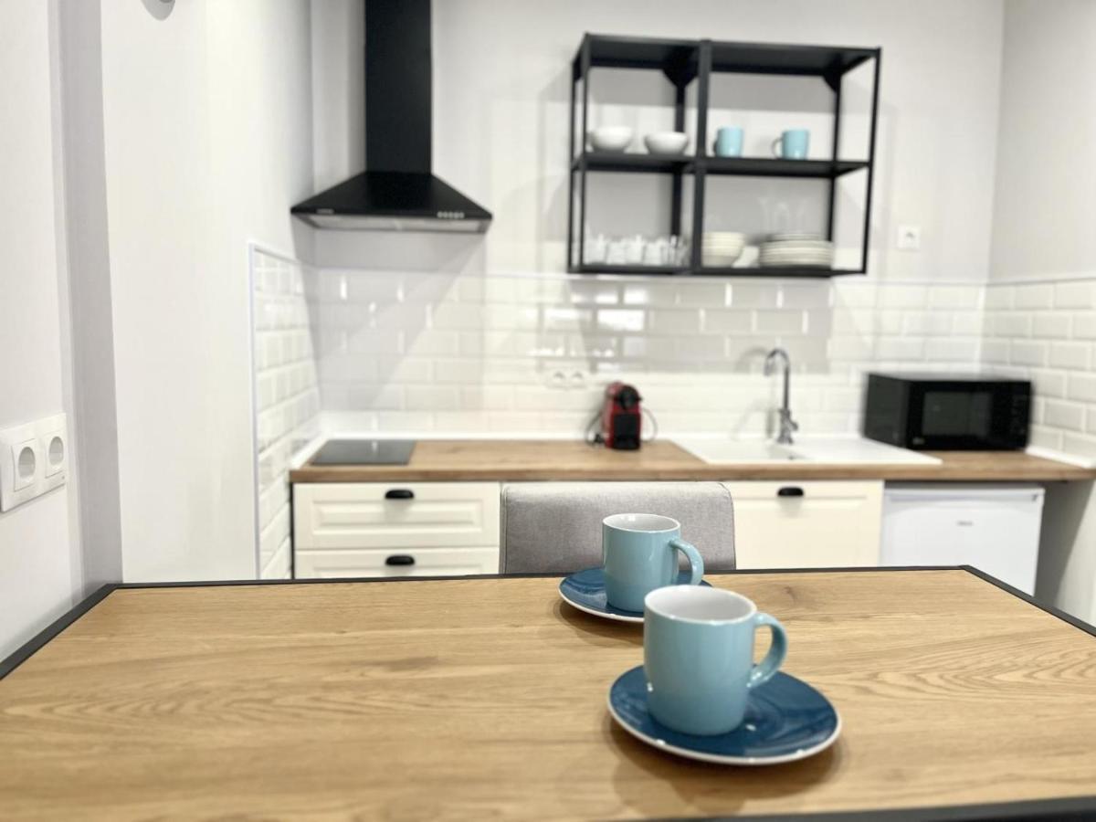 Cd-Estudio, Estudio A Estrenar Acogedor Y Funcional, Centrico, Barrio Tranquilo マラガ エクステリア 写真